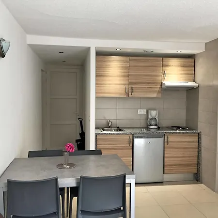 Village La Vallicella База отдыха 4*