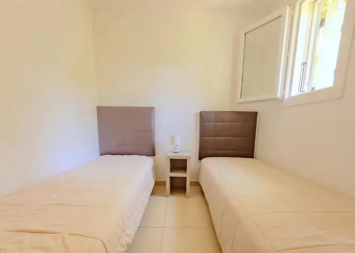 Semesterpark Village La Vallicella 4*