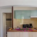 维拉奇度假酒店 4* 波吉奥· 梅扎纳