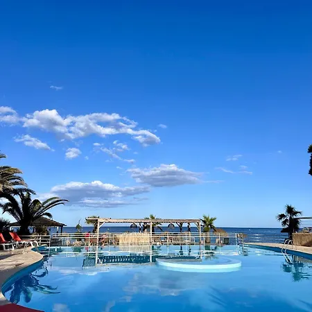 Holiday park Village La Vallicella 4*